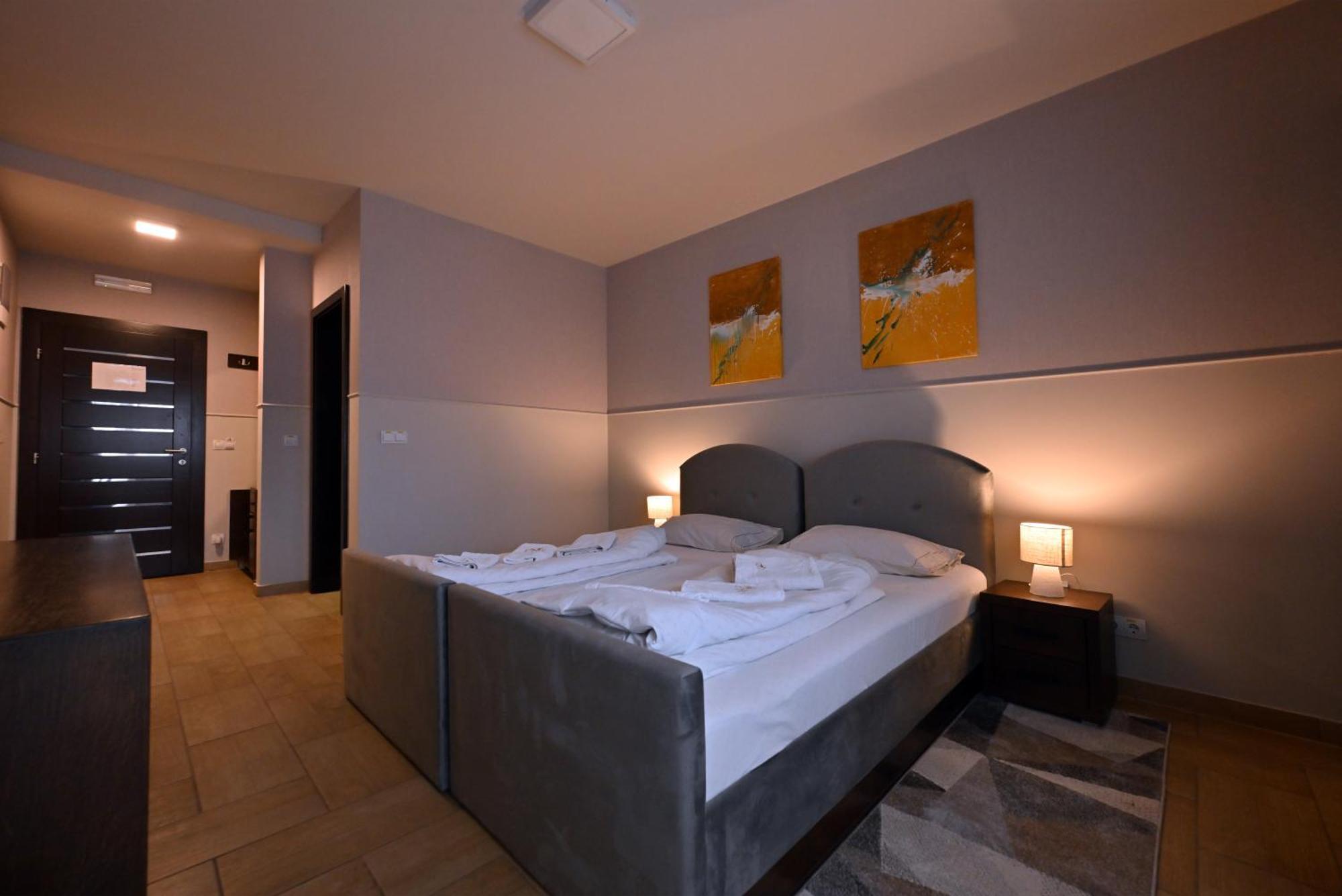 Hotel Lane Sjenica Extérieur photo