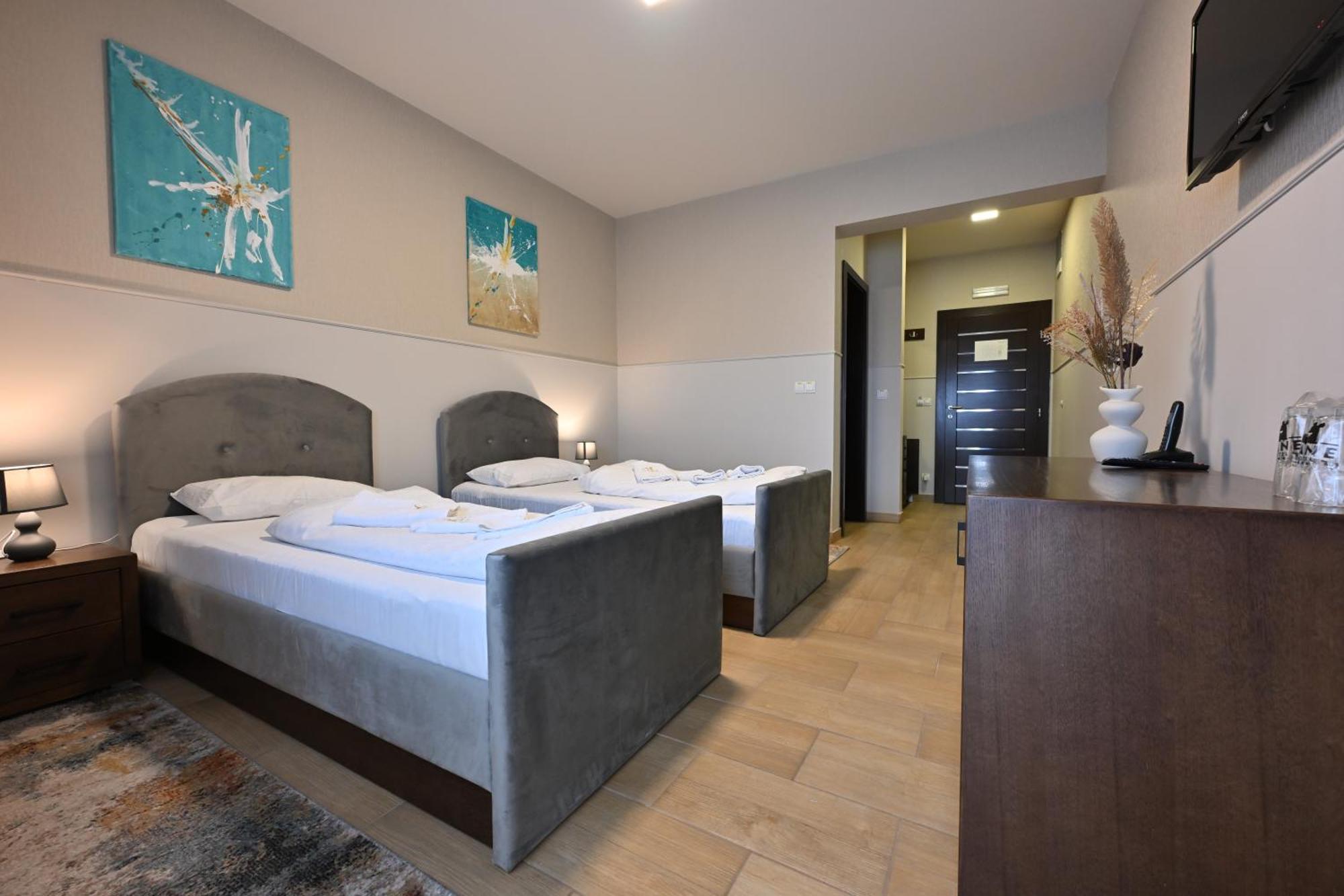Hotel Lane Sjenica Extérieur photo
