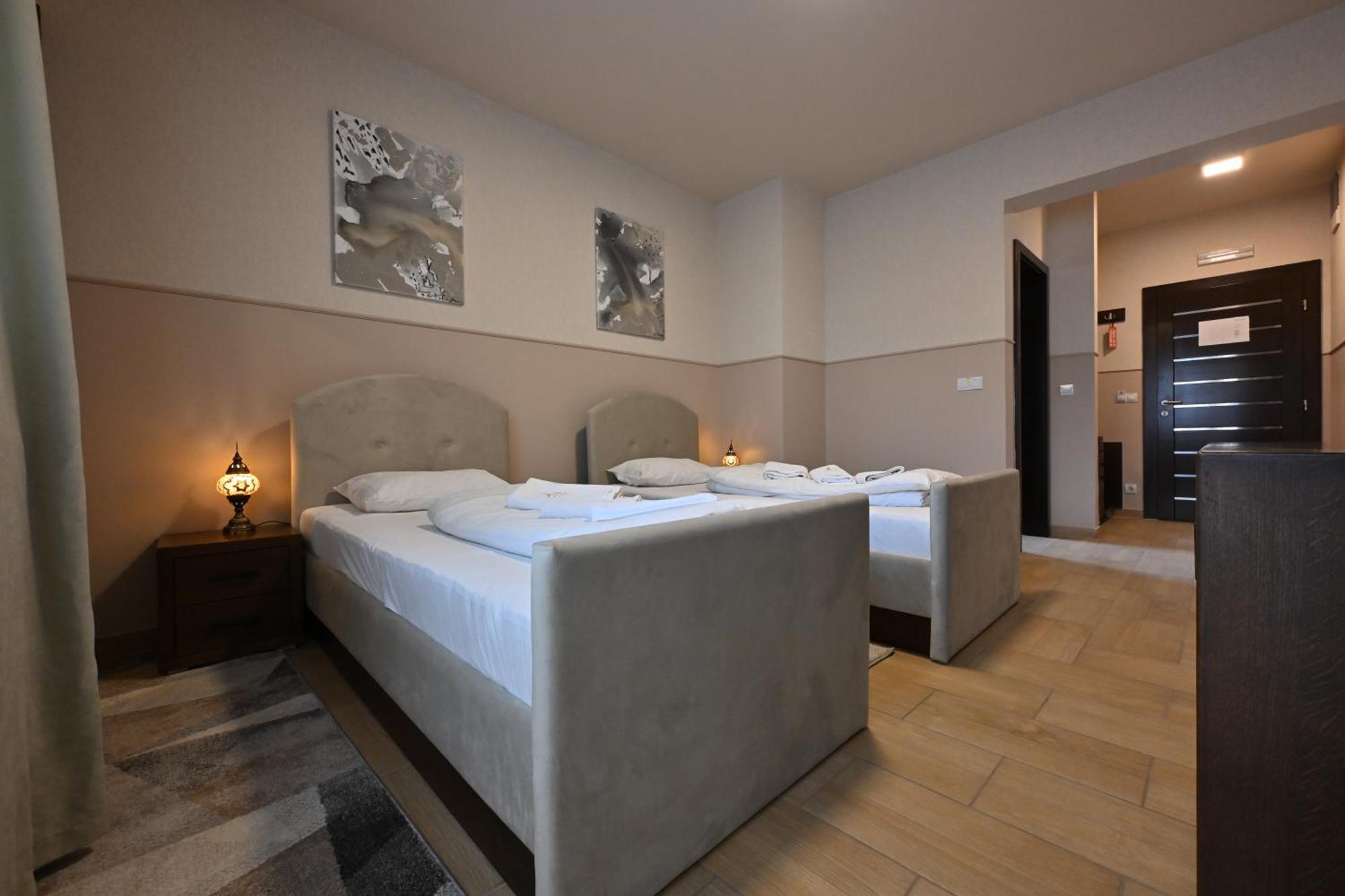 Hotel Lane Sjenica Extérieur photo