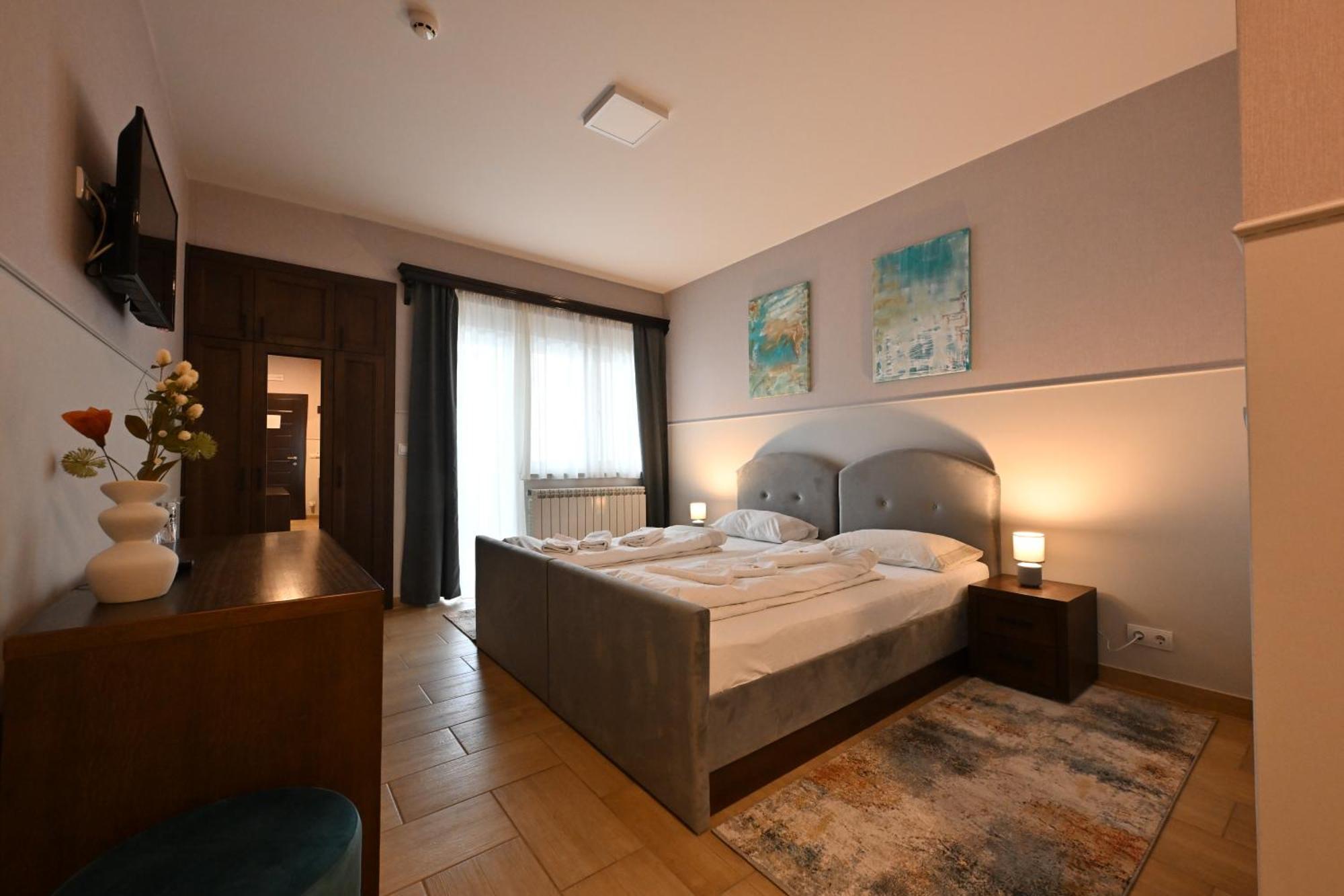 Hotel Lane Sjenica Extérieur photo