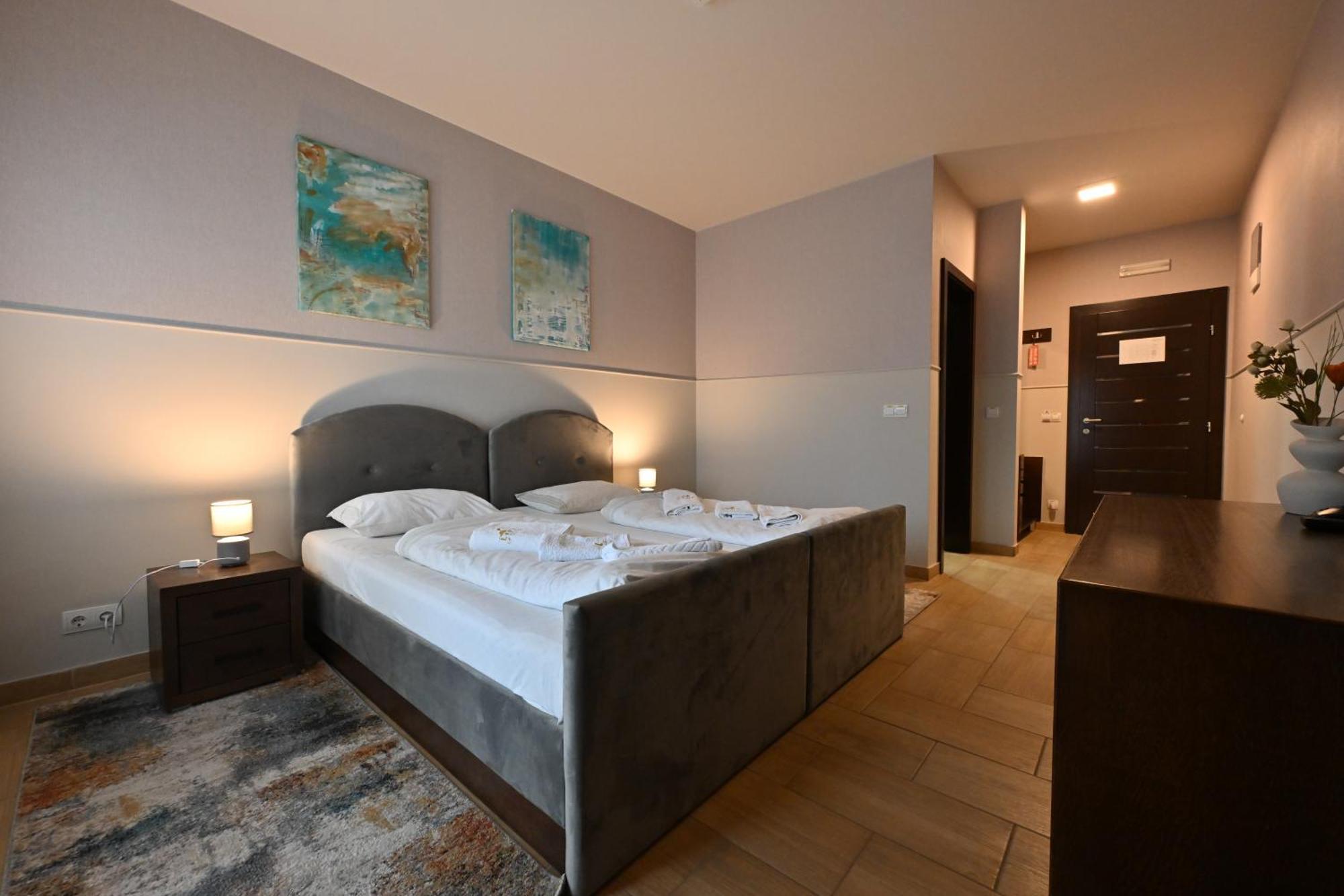 Hotel Lane Sjenica Extérieur photo