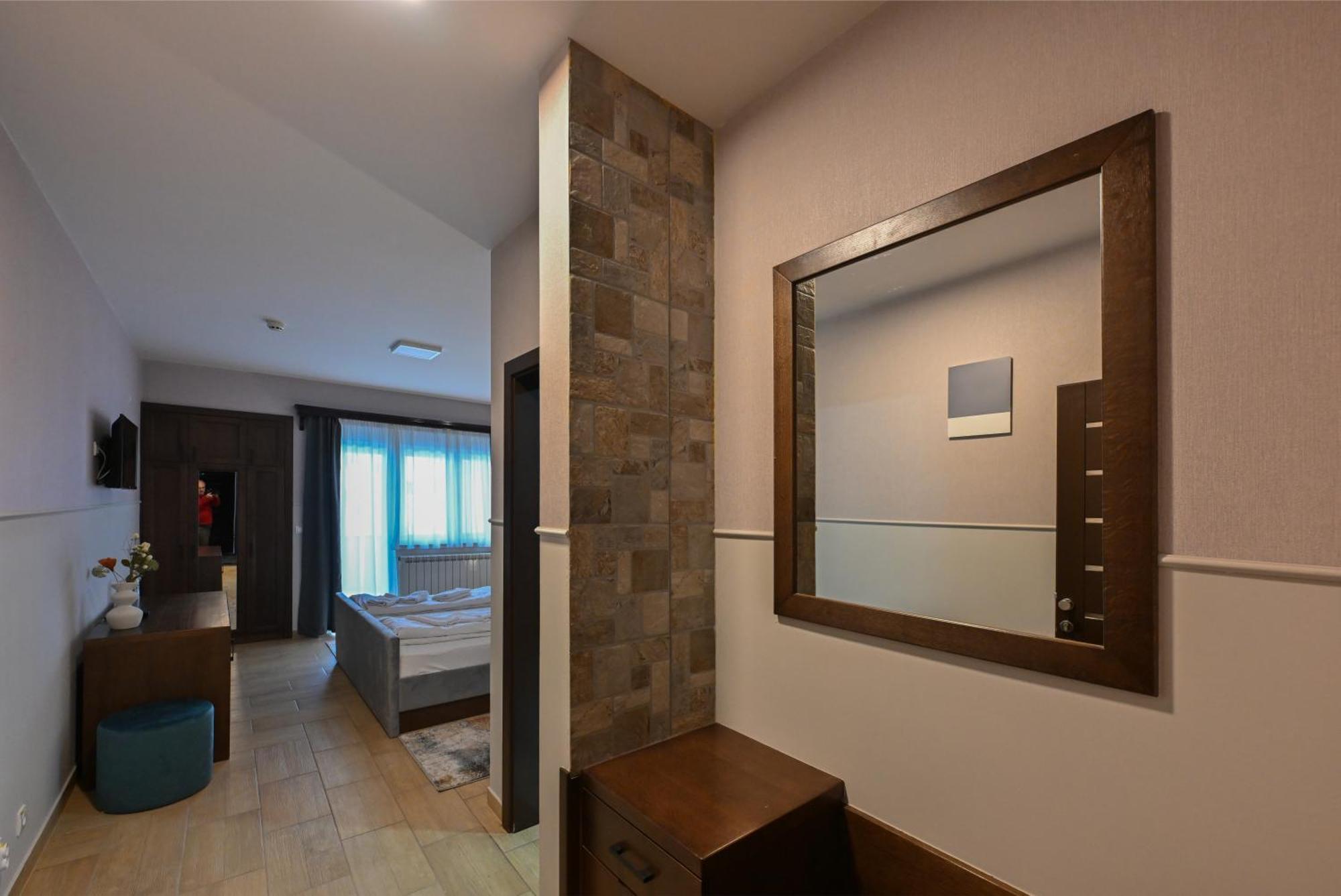 Hotel Lane Sjenica Extérieur photo